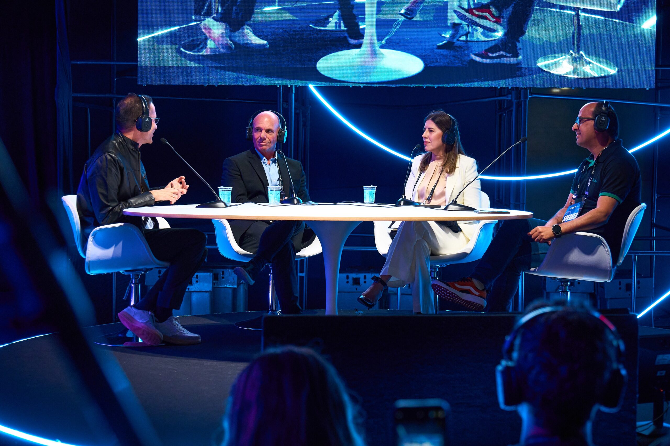 Como a Tecnologia Redefine o Marketing: Integração Humano e Data-Driven em 2025